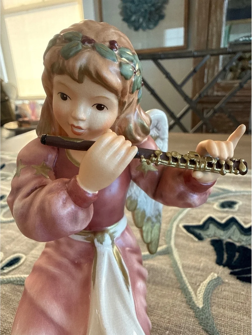 Goebel Weihnachten Angel Figurine Playing Flute